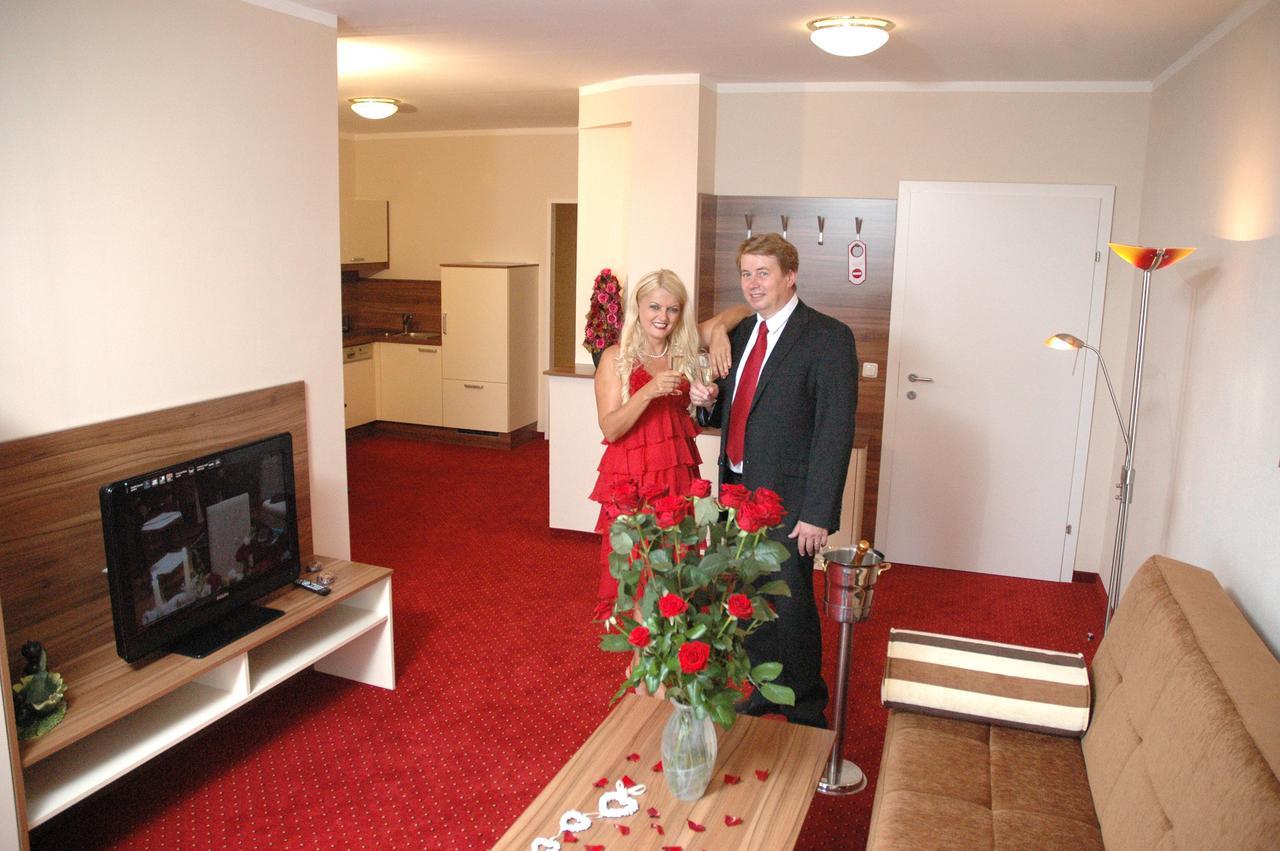 Hotel Garni Daniela Urich Schwanenstadt Екстер'єр фото