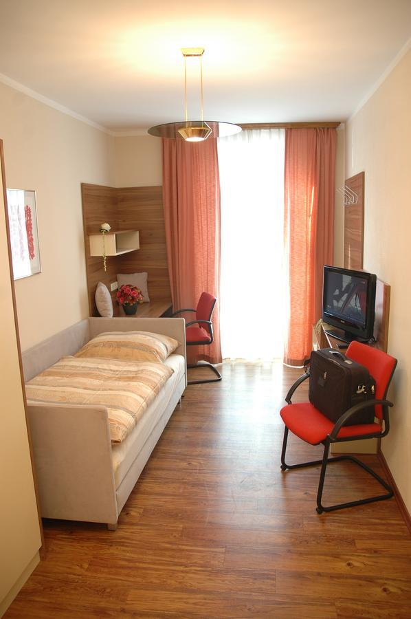 Hotel Garni Daniela Urich Schwanenstadt Екстер'єр фото