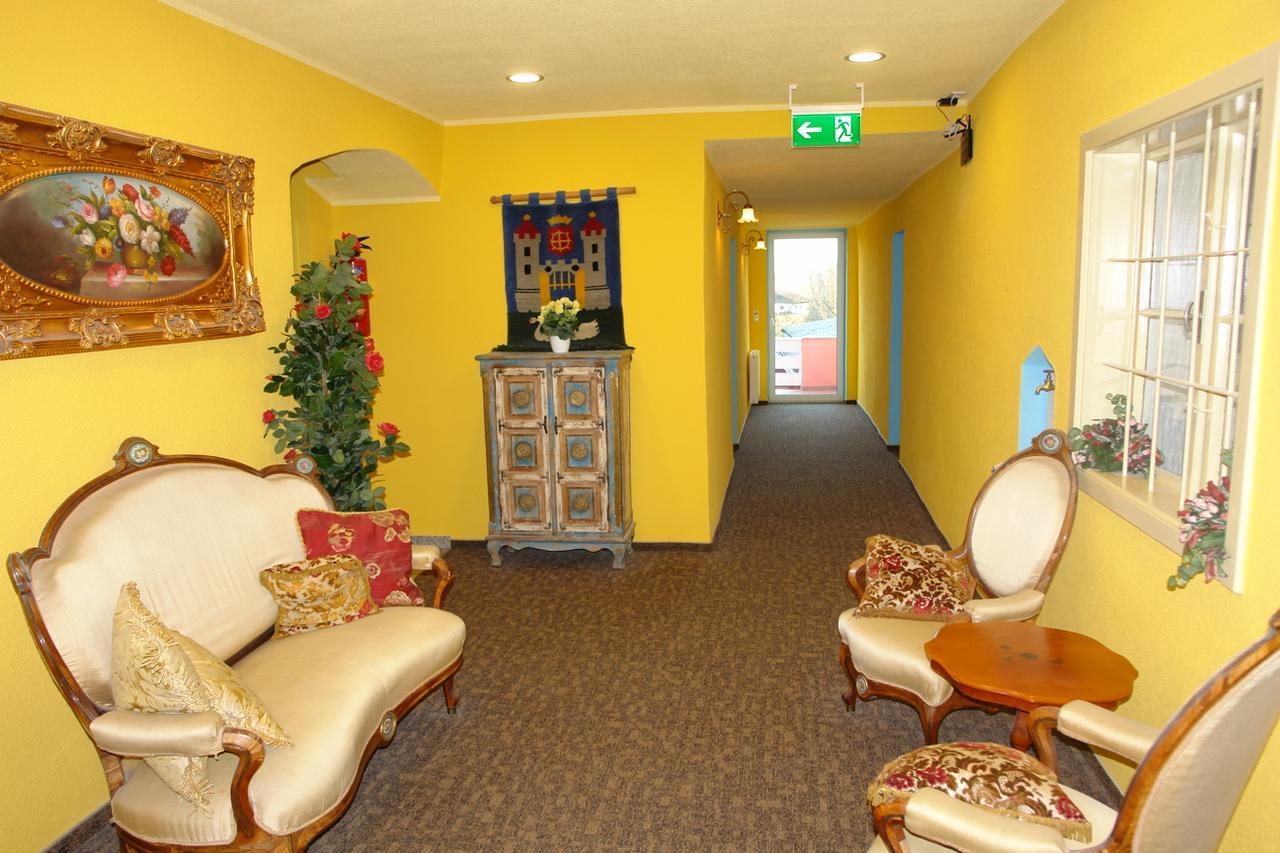 Hotel Garni Daniela Urich Schwanenstadt Екстер'єр фото