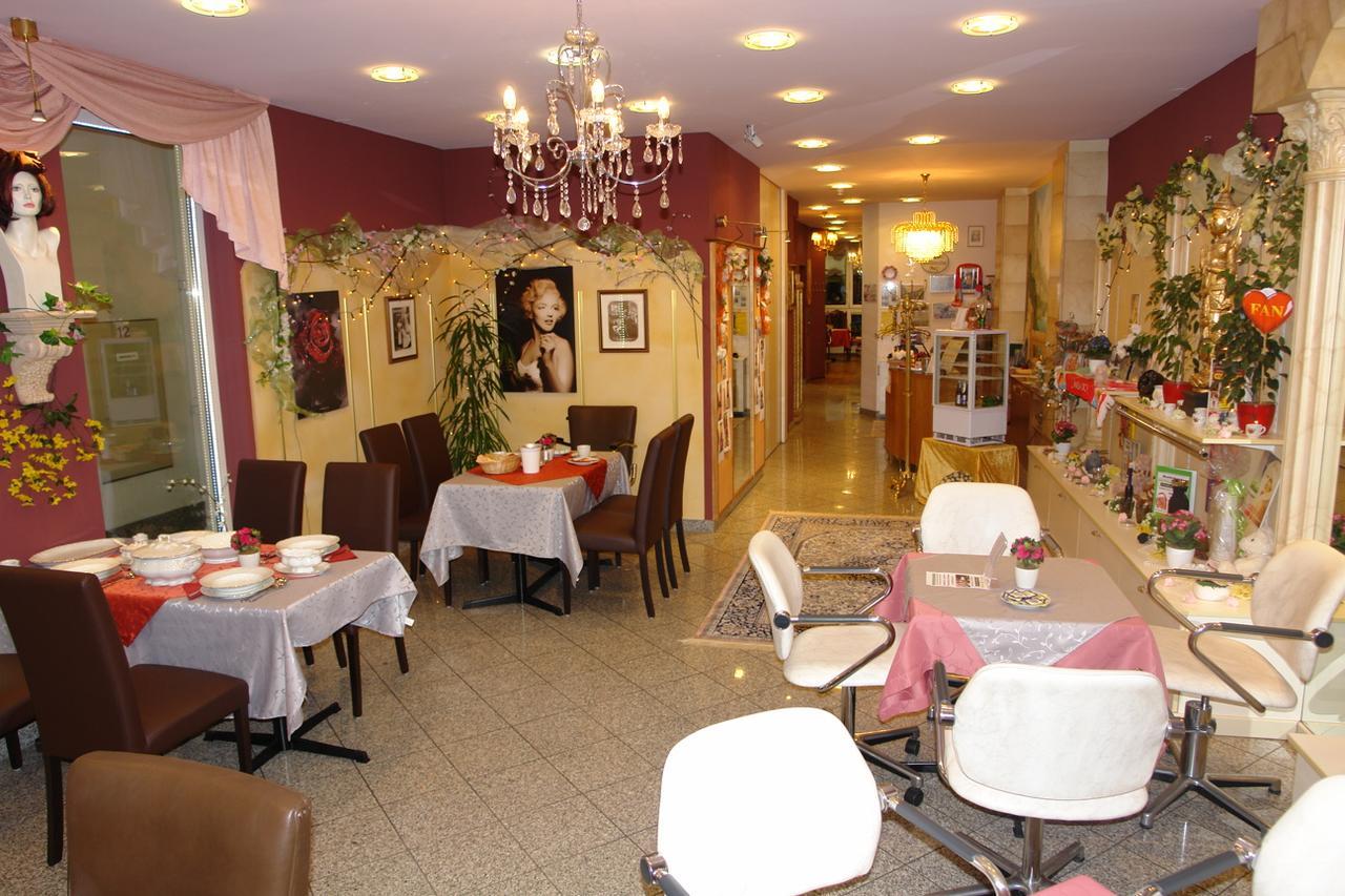 Hotel Garni Daniela Urich Schwanenstadt Екстер'єр фото