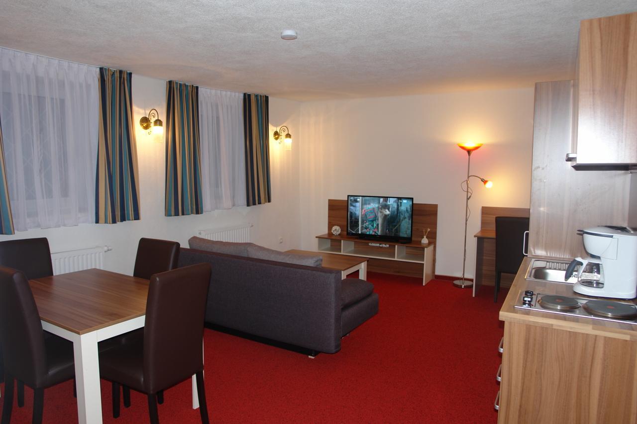 Hotel Garni Daniela Urich Schwanenstadt Екстер'єр фото